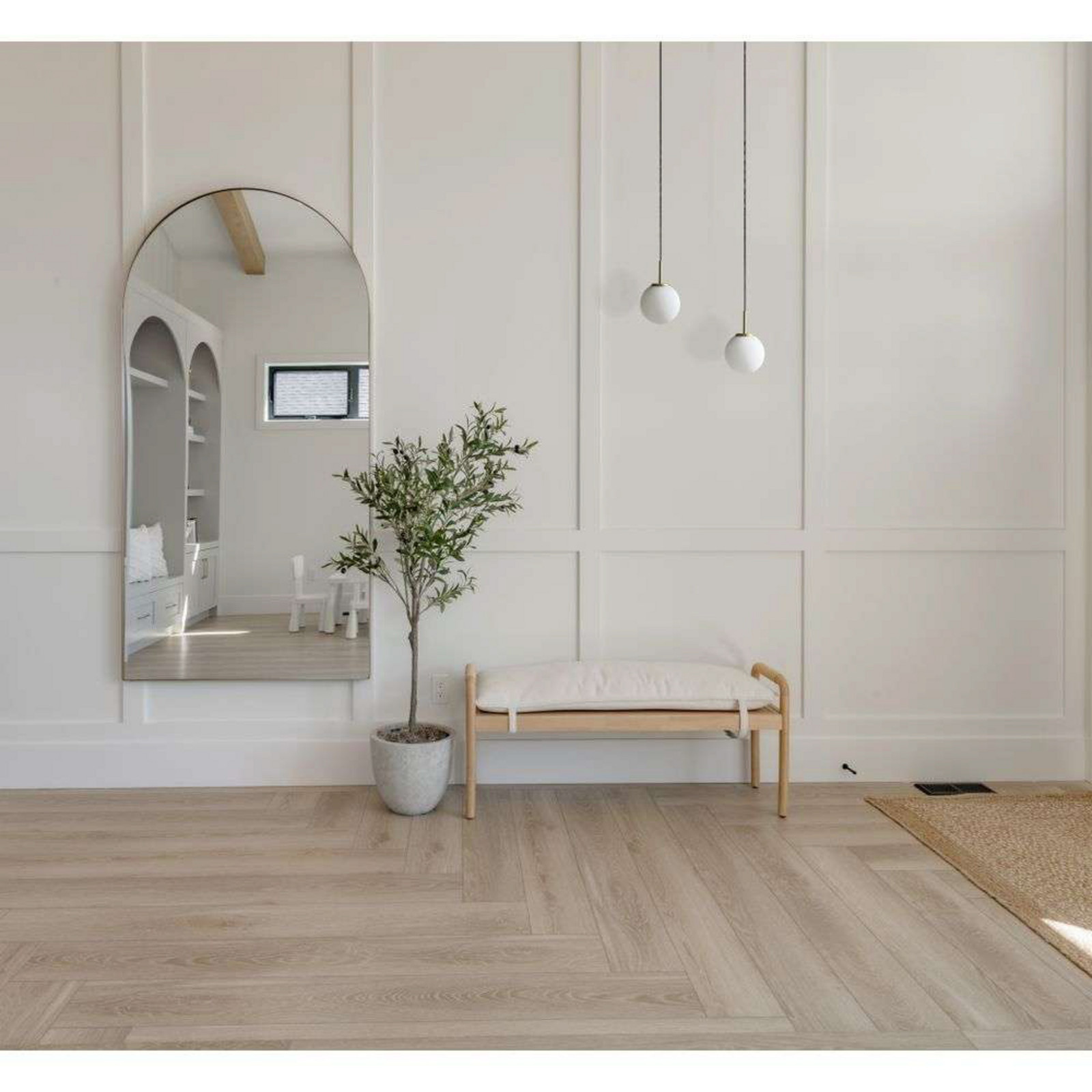 Alternativ bild 1 för Antidark - Palla P135 LED Taklampa Dim-to-Warm Opal/Brass Antidark